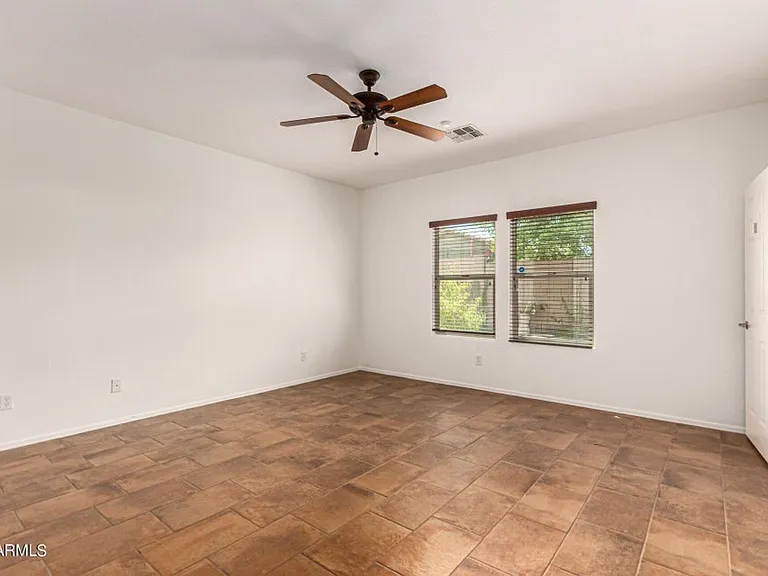 10847 W Avenida Del Rey — Photo 13