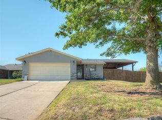 497 Hardesty Dr, Shawnee, OK 74804