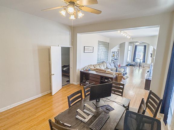 4th image of 1214 N Damen Ave APT 1