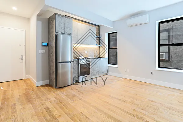 Rented by ERNY LLC | media 1