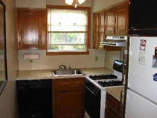4th image of 56 Edwards St APT 1B