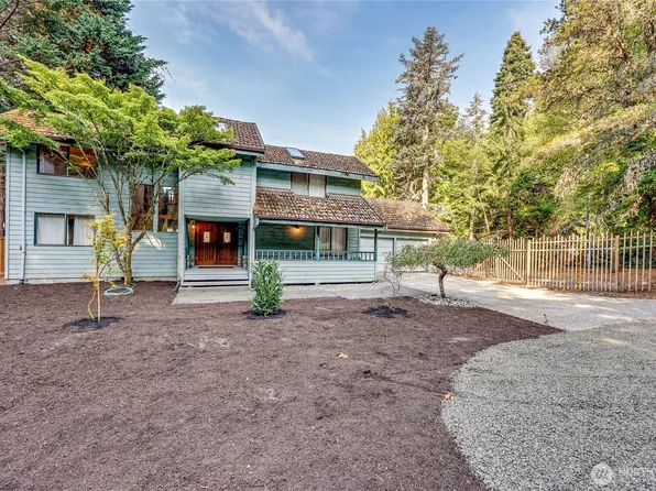 5368 Crystal Springs Drive NE, Bainbridge Island, WA 98110
