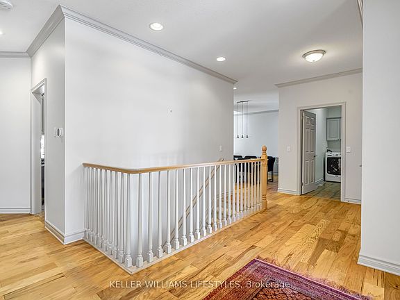 4th image of 1040 Riverside Dr #61