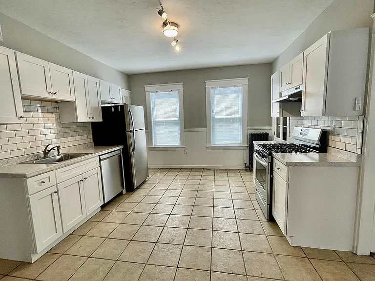 137 Providence St #3 — Photo 7