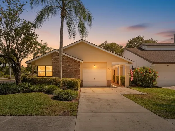 2540 Calamondin Cir, Coconut Creek, FL 33063