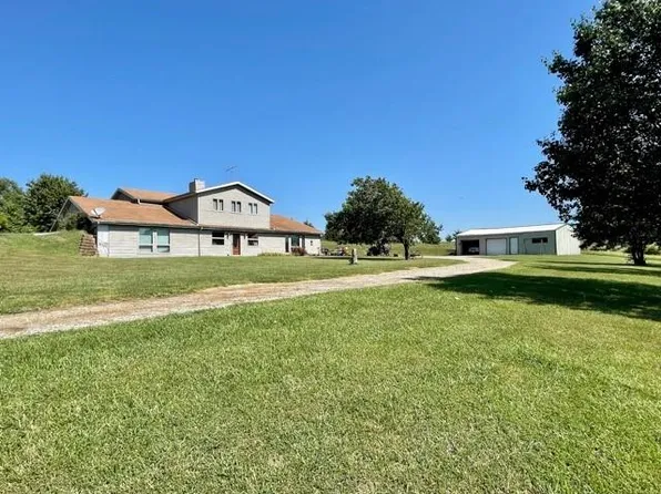 8982 NW 356th St, Stewartsville, MO 64490