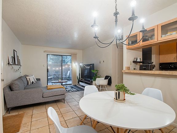 3rd image of 941 Calle Mejia APT 104