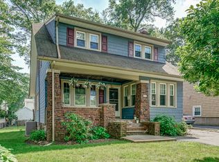 23 Berkeley Pl, Livingston, NJ 07039