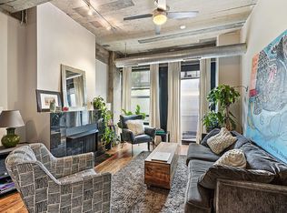 1110 W 15th St #3, Chicago, IL 60608