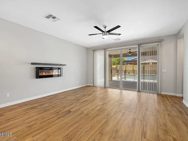 16658 W Mescal St — Photo 13