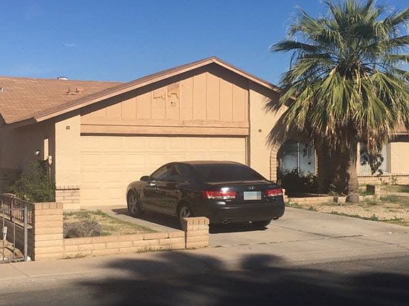 3rd image of 7202 W Reade Ave