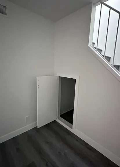 770 Hampshire Ln — Photo 23