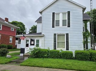 607 W Pearl St, Wapakoneta, OH