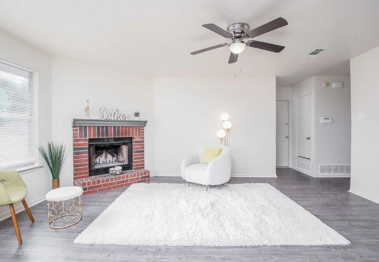 3 bed, 2.0 bath, 1147 sqft, $1,275 — Photo 3
