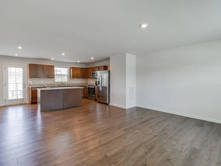 3038 Blue Brook Ln — Photo 2