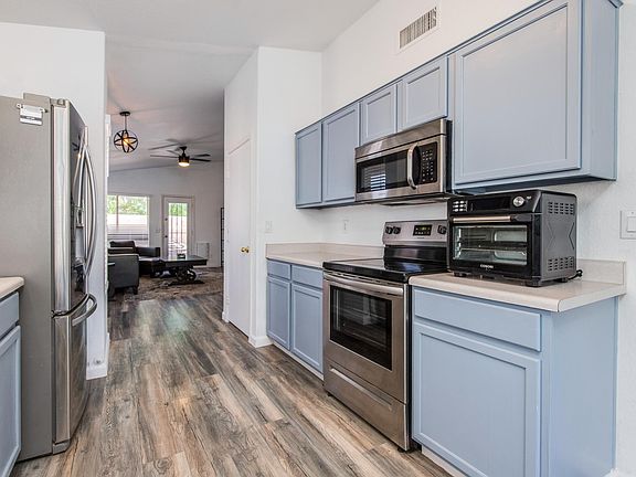 5th image of 2193 E Arabian Dr