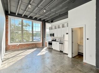 3200 Gillham Rd #103, Kansas City, MO 64109