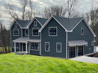 645 Hillside Rd, Fairfield, CT 06824