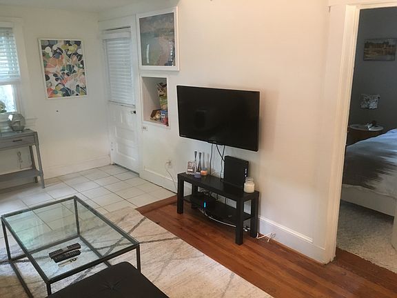 5th image of 617 Chesapeake Ave