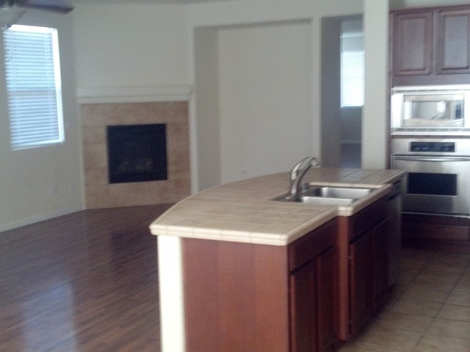 2nd image of 5200 Nectar Cir