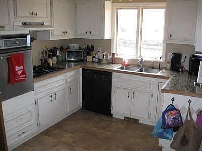 4th image of 7500 Amber Ln