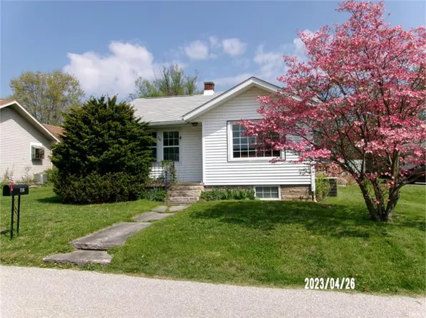 716 W Chambers Dr, Bloomington, IN 47403