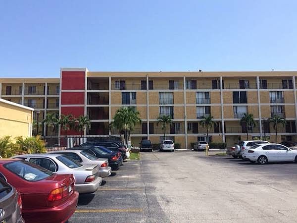 1st image of 9210 Fontainebleau Blvd APT 206