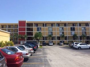 9210 Fontainebleau Blvd APT 206, Miami, FL 33172