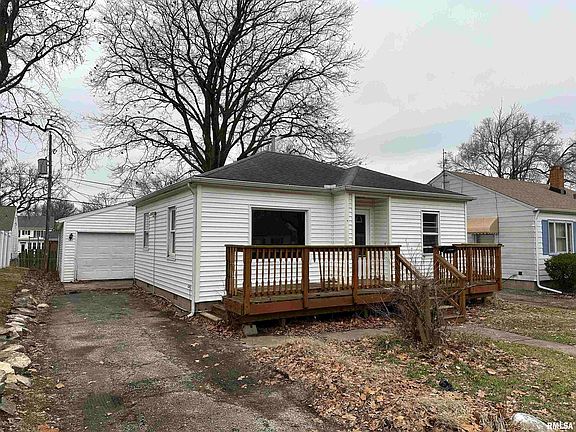 4th image of 810 W Bartlett Ct