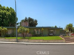 8110 Brownstone St, Sunland, CA 91040