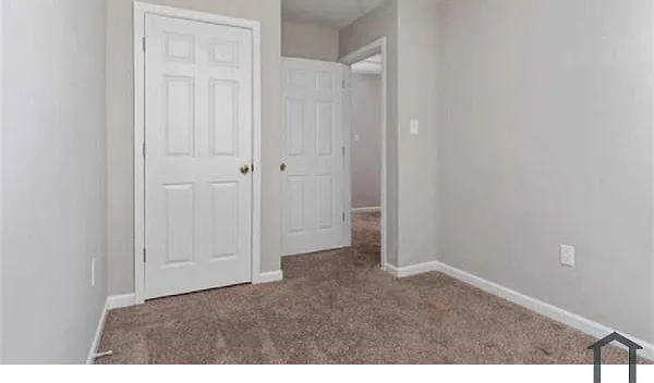 22 Helmsman Ct — Photo 9