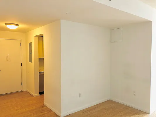 Rented by Algin Management | media 17