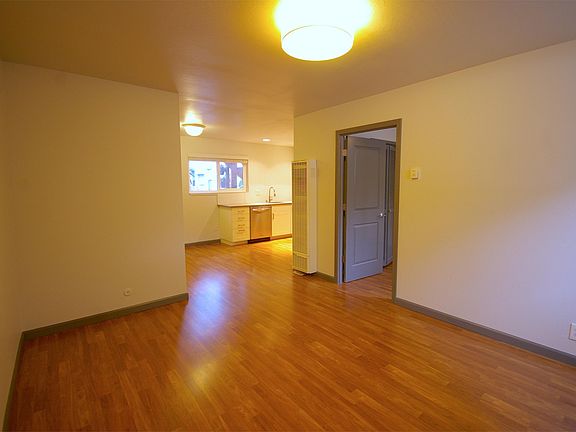 5th image of 11 Belcher St