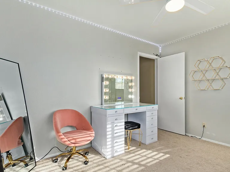 6916 W Tina Ln — Photo 20