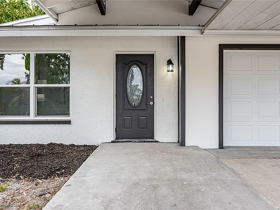 3rd image of 5863 Millay Ct