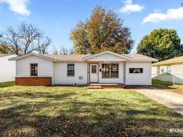 1112 Bishop Rd, Burkburnett, TX 76354