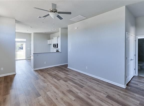 4th image of 2800 Joe Dimaggio Blvd Unit 47
