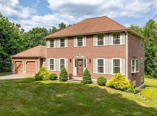 3 Old Tadmuck Rd, Westford, MA 01886