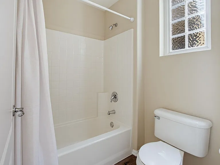 823 Kalpati Cir #201 — Photo 34