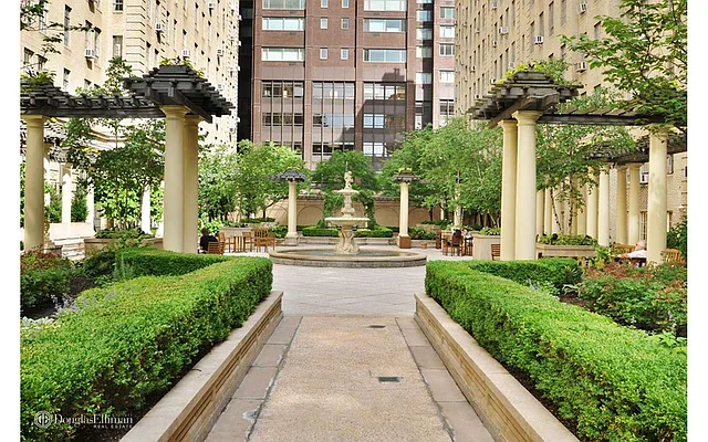 Rented by Douglas Elliman | media 26