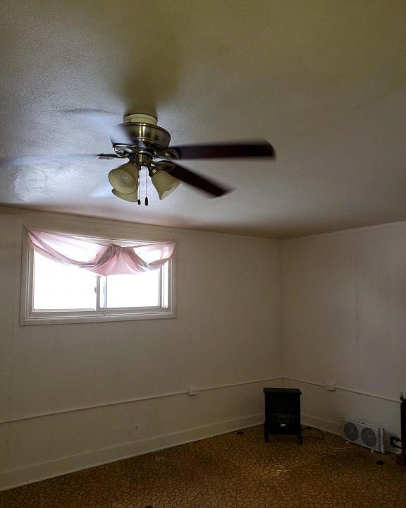 1st image of 417 S Van Buren Ave #5