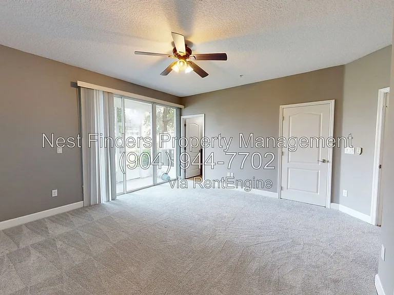 4454 Ellipse Dr — Photo 8
