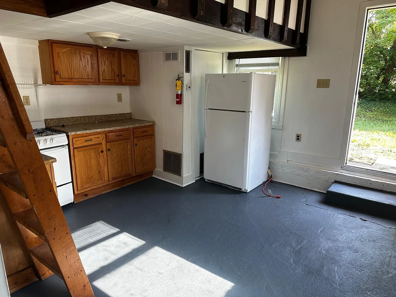 1 bed, 500 sqft, $650 — Photo 1