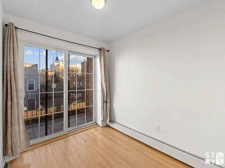 190 Skillman St #2 — Photo 4