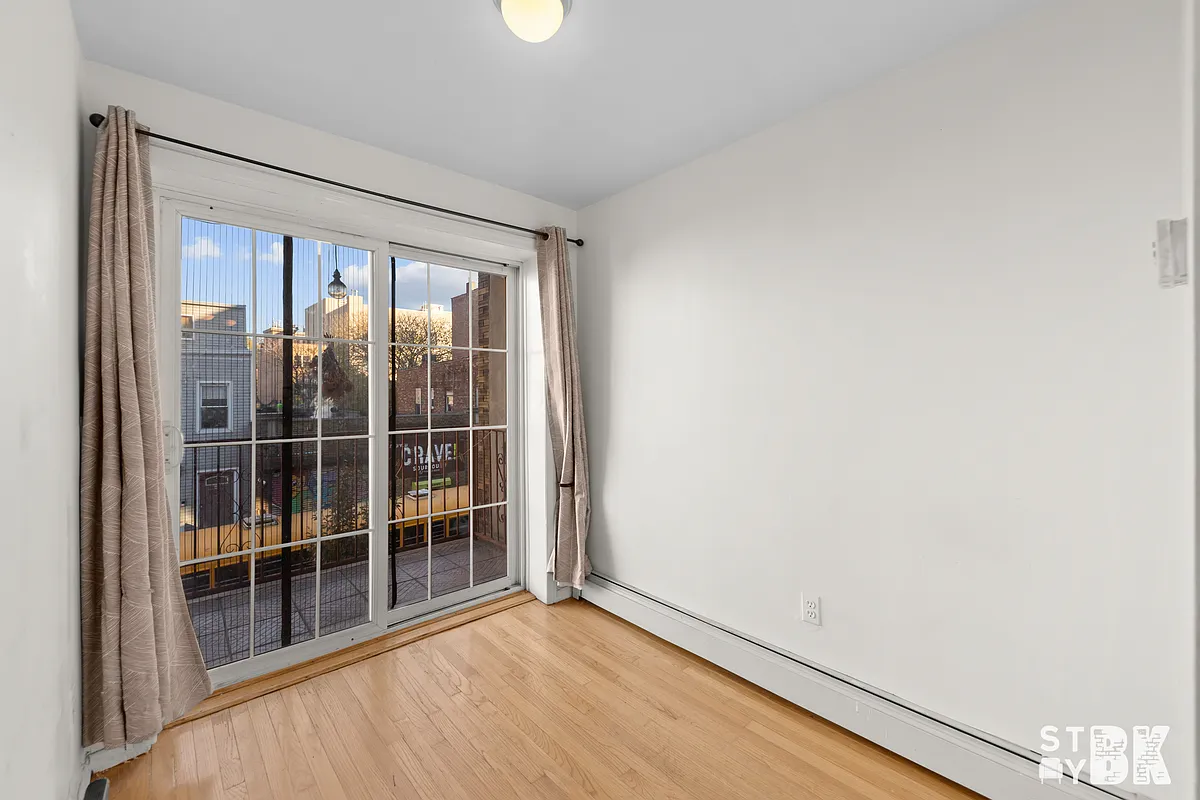 Building Photo - 190 Skillman St #3