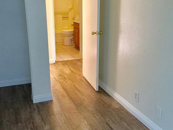 2nd Bed room with full bath room