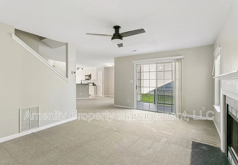 321 Warwick Landing Pkwy — Photo 6