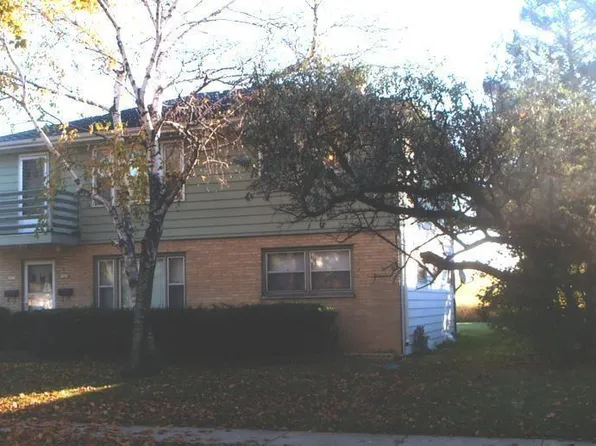 5368 N 103rd St, Milwaukee, WI 53225