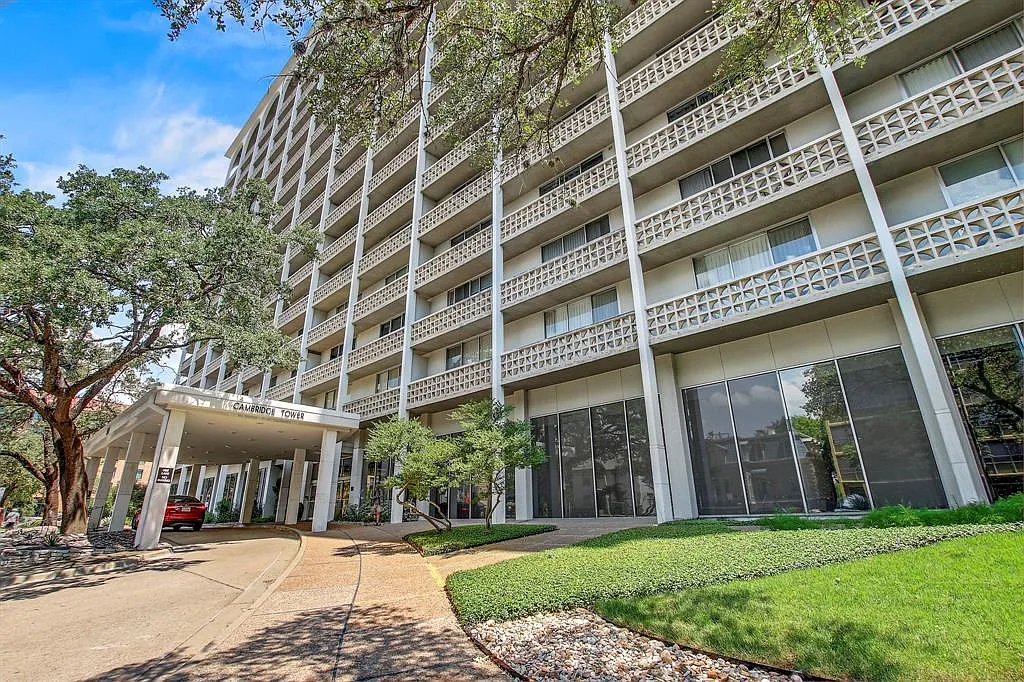 2 bed, 2.0 bath, 1294 sqft, $3,500 — Photo 1