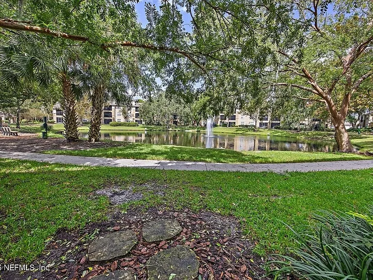 5 Arbor Club Dr #103 — Photo 16